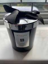 Jo Malone Myrrh Tonka Candle 200g Height 2.5in / Hauteur 6.35cm