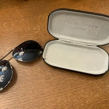 Polar Optics Polarized Clip On Expandable Sunglasses With Clam Shell Hard Case