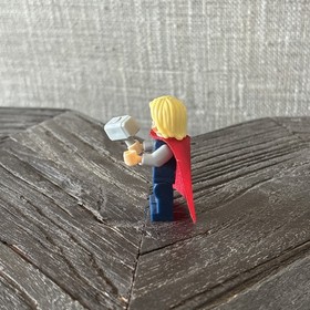 Lego Marvel Super Heroes The Avengers Thor Minifigure Beard sh018 Sets 6868 6869
