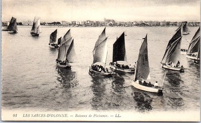 85 LES SABLES D'OLONNE old postcard [REF 49784]