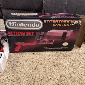 Nintendo NES Action Set Console In Box, Foam, Manuals , Poster , Game Excellent 