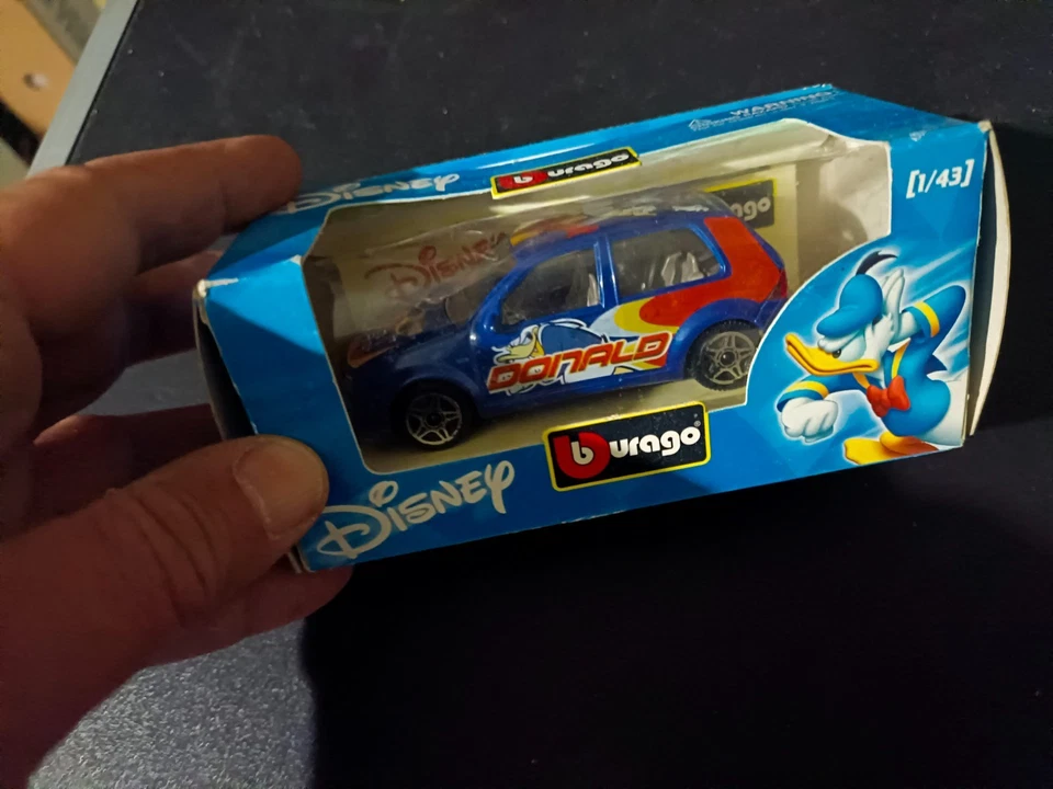 BBURAGO PAPERINO DONALD DISNEY COLLECTION 1:43 CON SCATOLA - Immagine 2 di 3