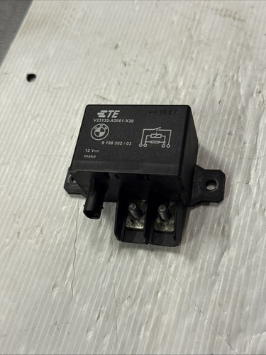 BMW F10 F11 F20 F21 F22 F30 F31 130A Elektrisches Lüfter Motor Relais 9198302