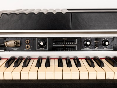 Rhodes best sale piano ebay