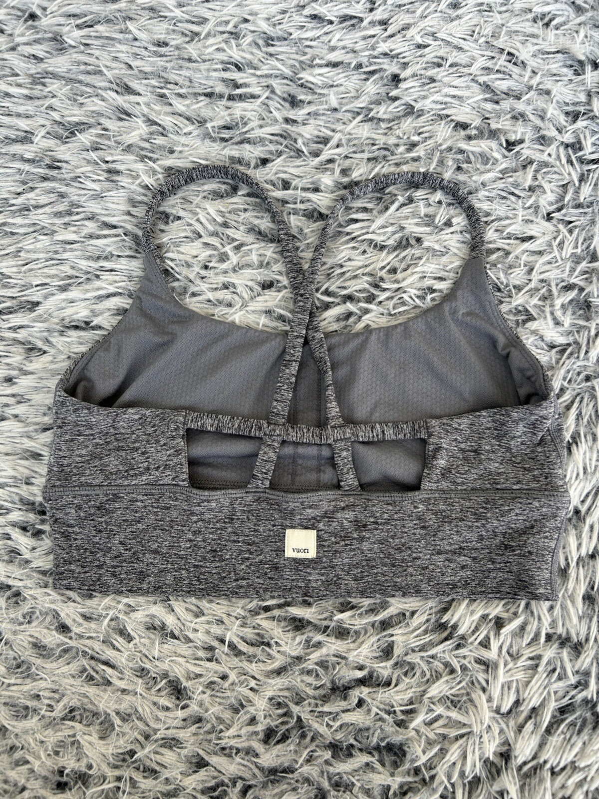 Vuori Womens Long Line Elevation Sports Bra in Light Heather Grey-image