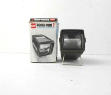 GAF Pana-Vue 2 Lighted 2x2 Slide Projection Viewer (bin LLL)