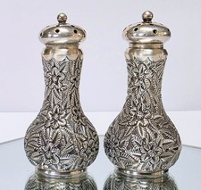 Shaker sale e pepe Dominick & Haff Repousse in argento sterling