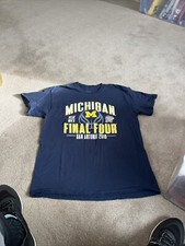 Michigan Wolverines T Shirt Mens Size L Blue NCAA Basketball Final Four 2018