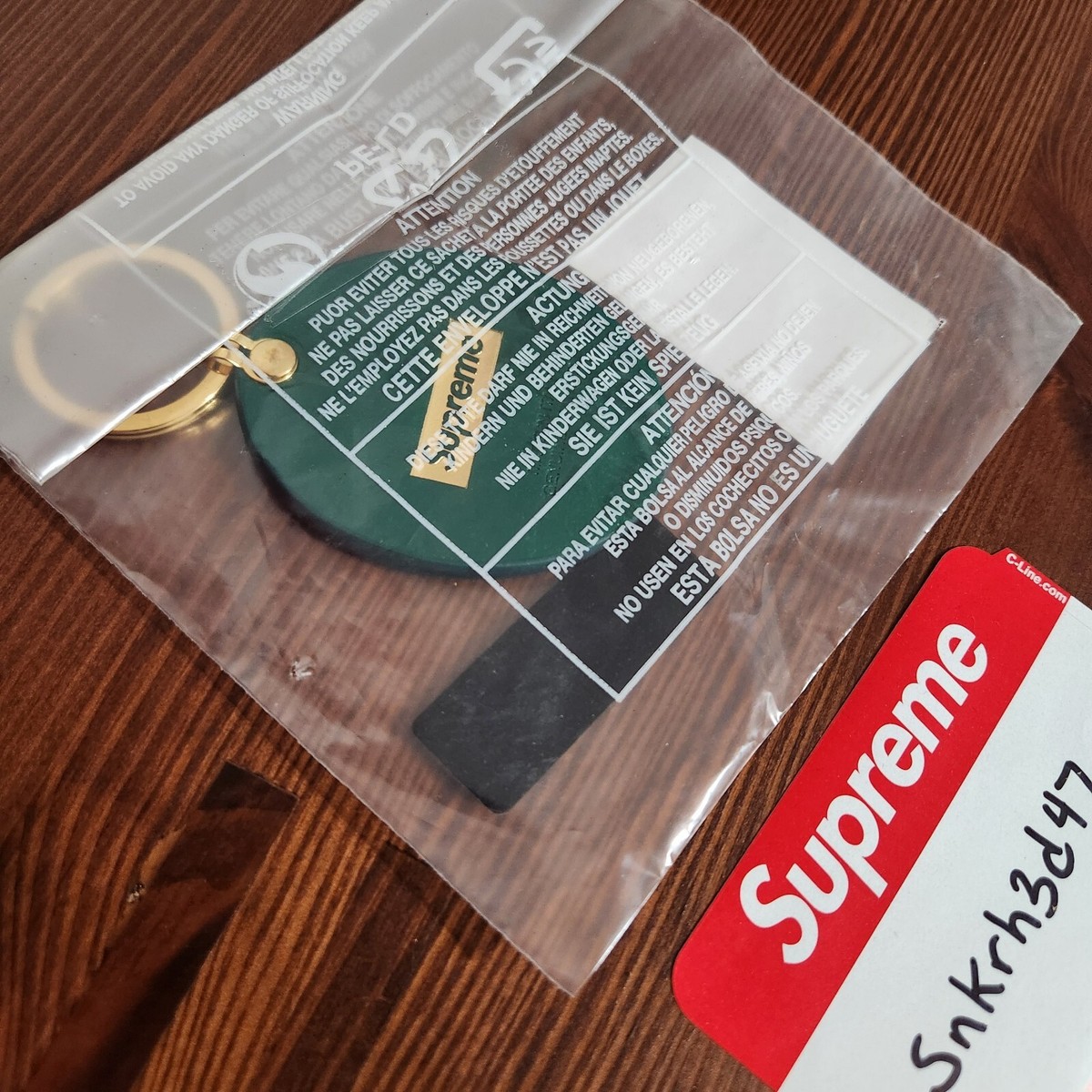 Supreme Guadalupe Leather Keychain Green Made In Italy | eBay Supreme Guadalupe Leather Keychain Green Made In Italy | eBay