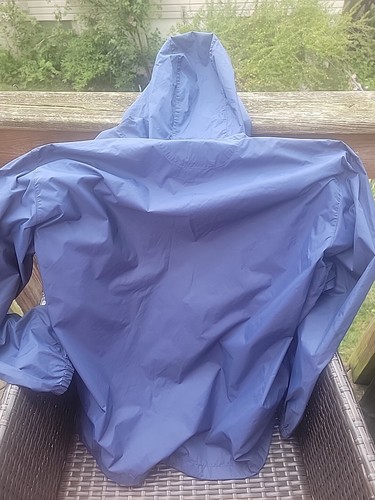 LL BEAN Women's Lightweight Windbreaker Size 1x Nylon Rain Jacket Blue Hood - Picture 4 of 4