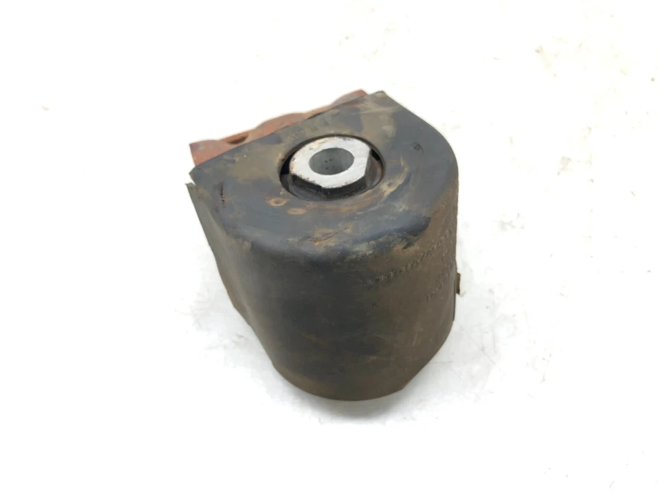 2018-2021 FORD EXPEDITION RIGHT PASSENGER SIDE MOTOR ENGINE MOUNT INSULATOR OEM. - Image 3 of 4