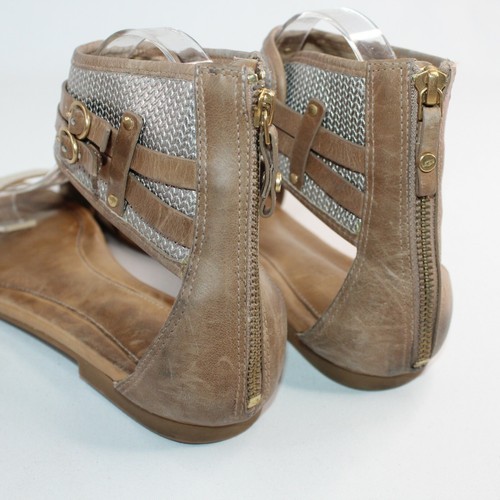 UGG Savana Womens Sz 9.5 Metallic Basket Leather Ankle Strap Zipper Sandals - Picture 6 of 12