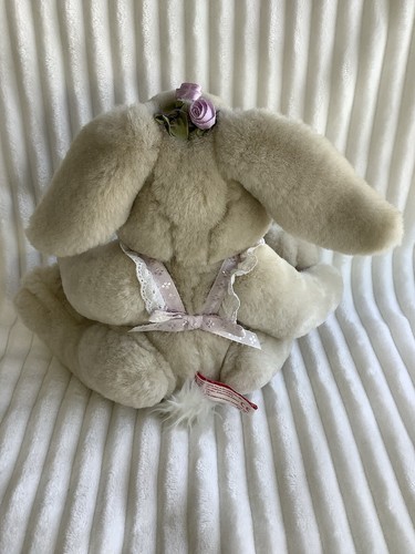 The 1996 Bialosky Treasury 11" Plush Rabbitt Named Molly! - Picture 8 of 10