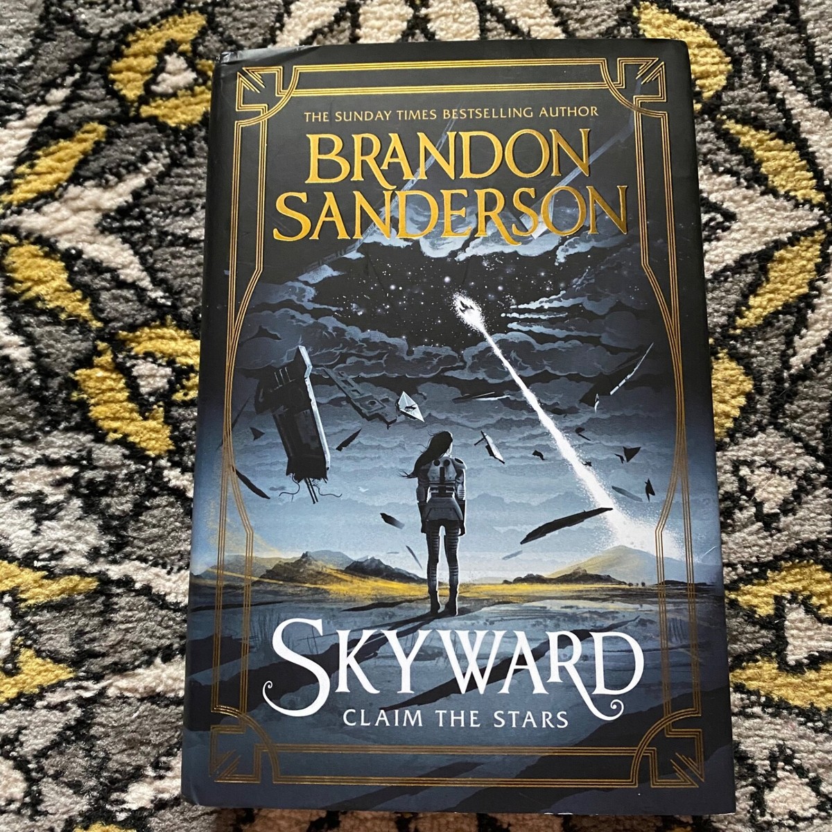 Fairyloot Skyward by Brandon Sanderson Yellow Sprayed Edges
