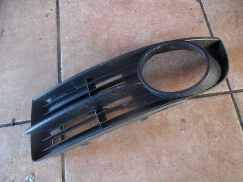 VW Touran 1T Abdeckung Nebelscheinwerfer Links 1T0853665