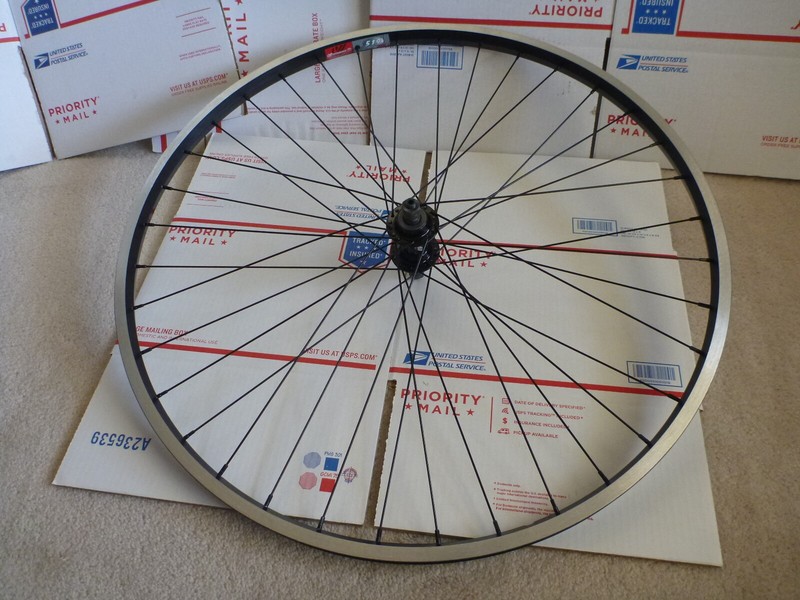 NEW 700c Weinmann 519 rear aluminum bicycle wheel 622x19 Black Check shipping
