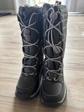 NWT Lands End Kids Winter Snow Boots Black Silver Stars Youth US 11 EU 28