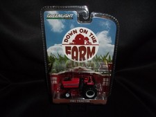 GREENLIGHT Down On The Farm  Series 1  '1981 International Tractor  1:64
