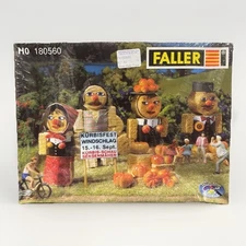 Faller #180560 Straw Bale Figures Building Kit HO Scale NEW
