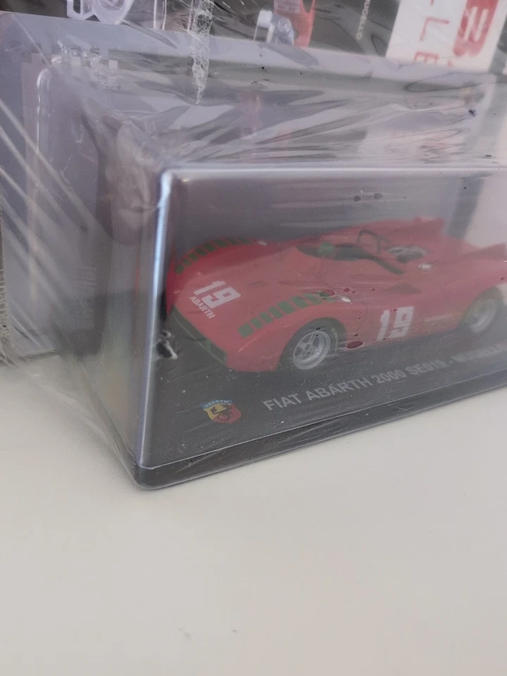 ABARTH COLLECTION N° 8 - ABARTH 2000 SE019 Mugello 1970 1/24 Hachette NUOVO 2025 - Immagine 3 di 4