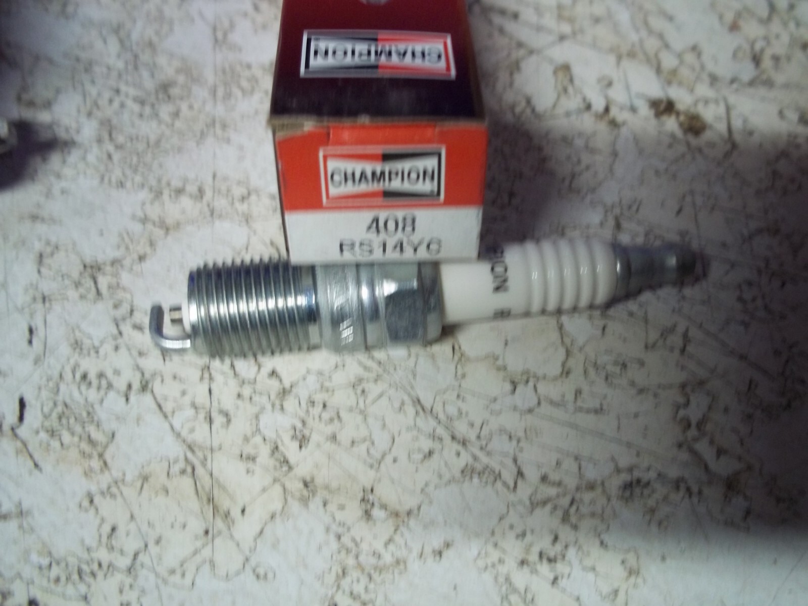 Spark Plug-VIN: 3 Champion Spark Plug 408