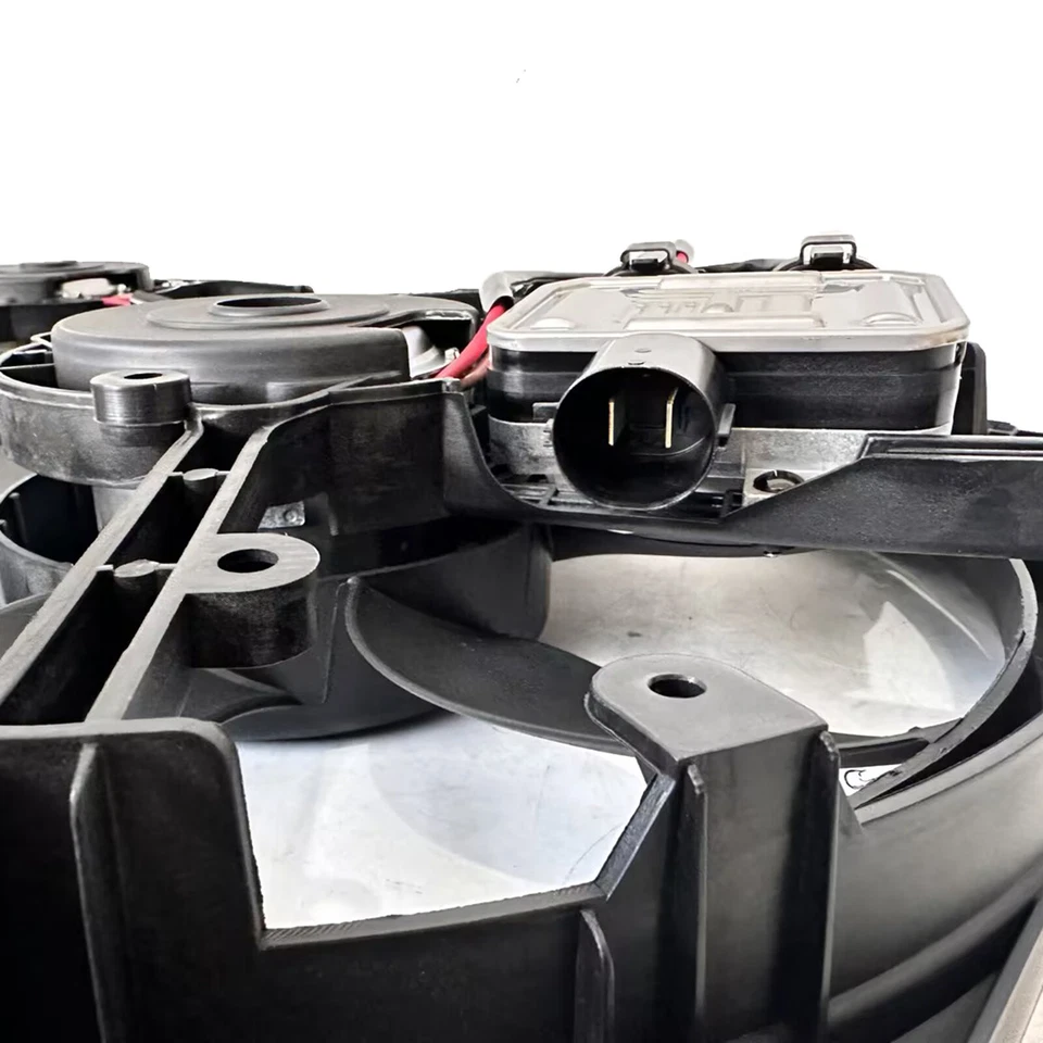 Conjunto de ventilador de refrigeração do radiador com Moudle 30668629 compatível com Volvo S60 XC60 S80 XC70 - Imagem 3 de 4