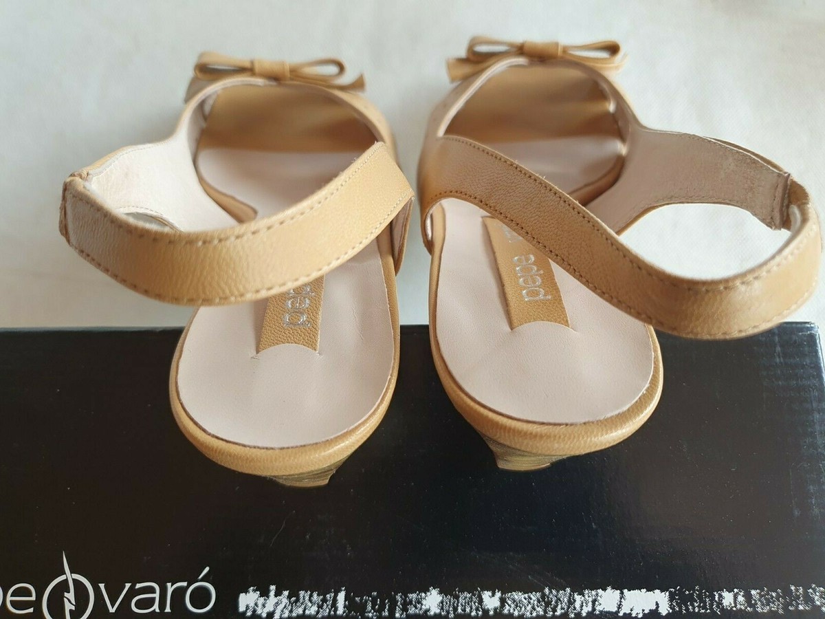 Pepe Jeans Sandales en cuir bio beige