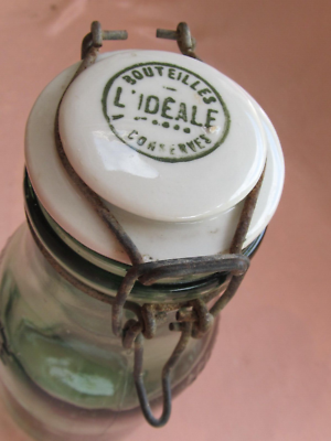 PETITE BOUTEILLE en verre L'IDEALE bouchon en porcelaine contenance 0,45 litre EUR 35,00 - FR