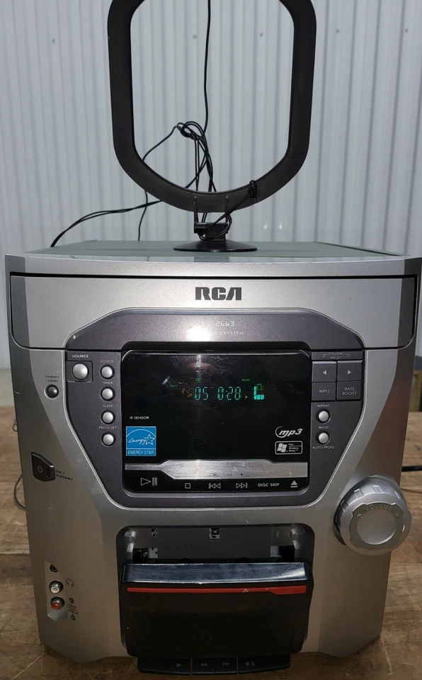 RCA RS2663 CD Audio Component System AM/FM Radio Cassette 5 CD Changer FOR PARTS - Image 2 of 4