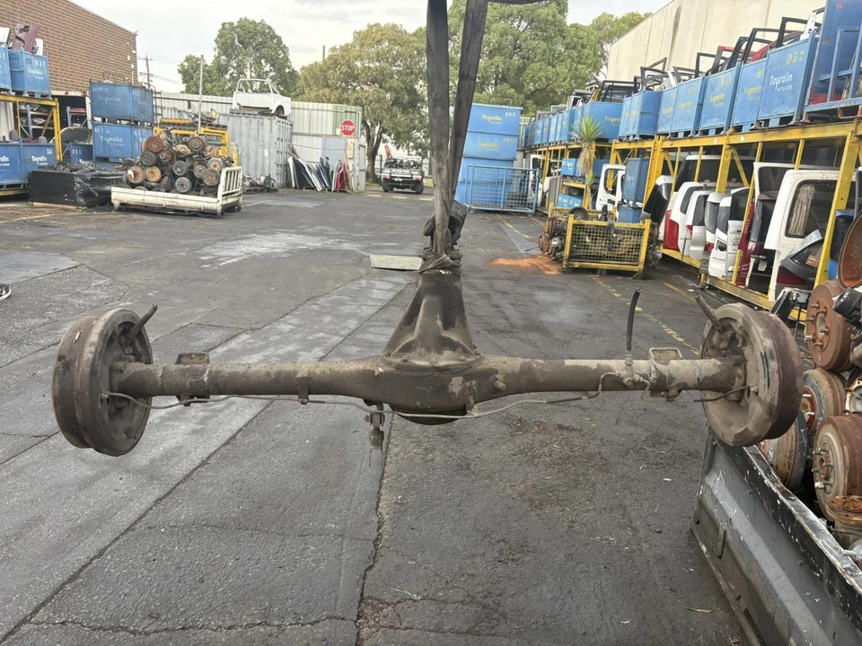 Toyota Townace Rear Differential Assembly 2.0L Manual RWD YR39 04/1992-12/1996 - image 4 of 4