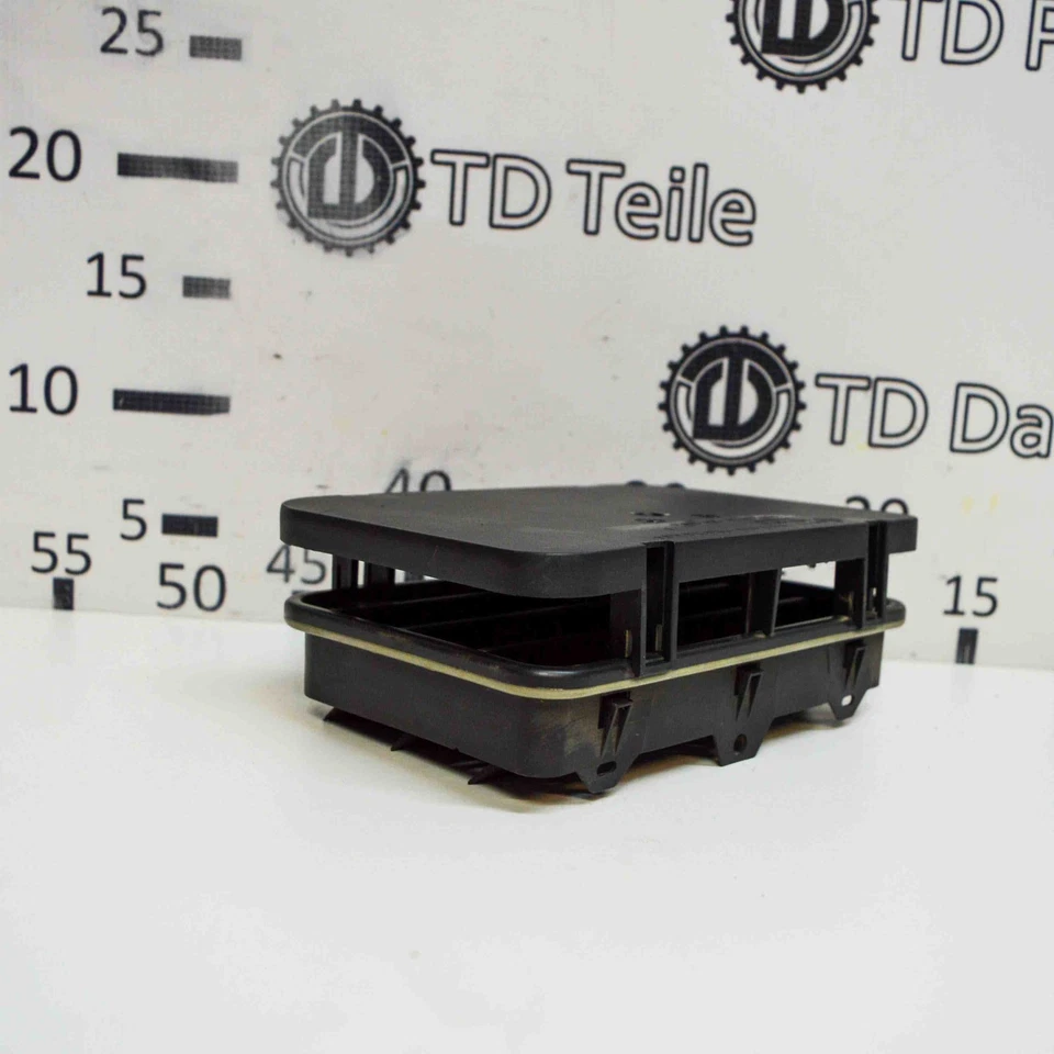 Rejilla de ventilación de carrocería BMW 5 Touring F11 9122453 2.0 diésel 135kw 11652894 - Imagen 2 de 4