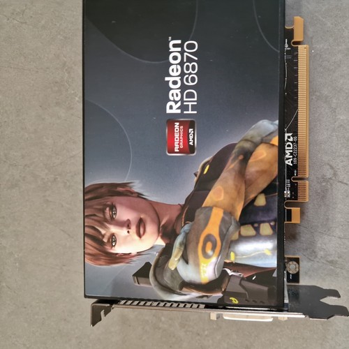 SAPPHIRE Radeon HD 6870 graphics card 1GB GDDR5 unused boxed - Picture 10 of 11