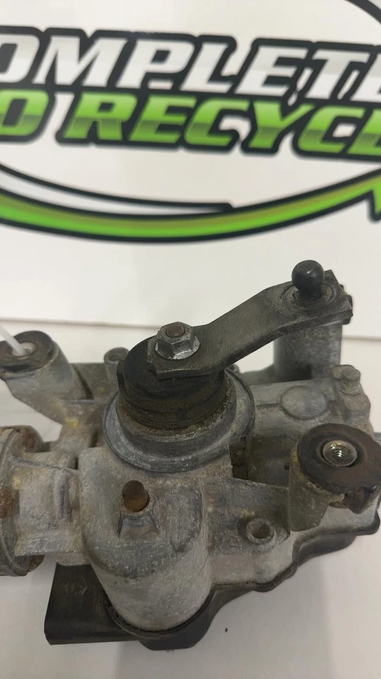 Motor limpiaparabrisas delantero Buick Lesaber 1980-90 Foto 2 de 4