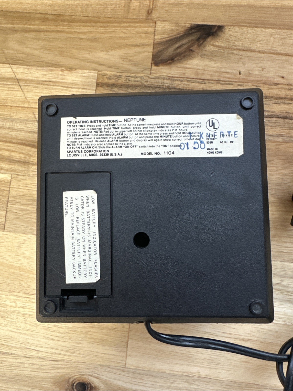 Vintage Spartus LED Alarm Clock Model 1104 Classic Woodgrain & Metal - Tested