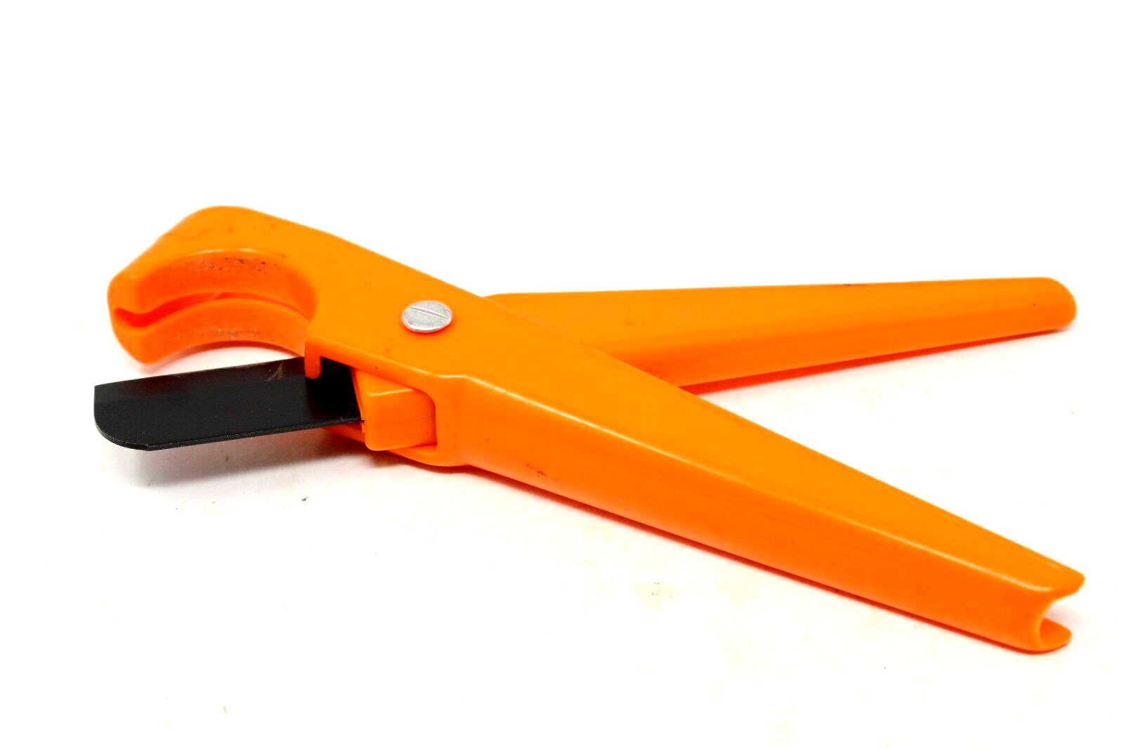 RainBird Drip Irrigation Pipe & Tubing Cutter 1/2" eBay