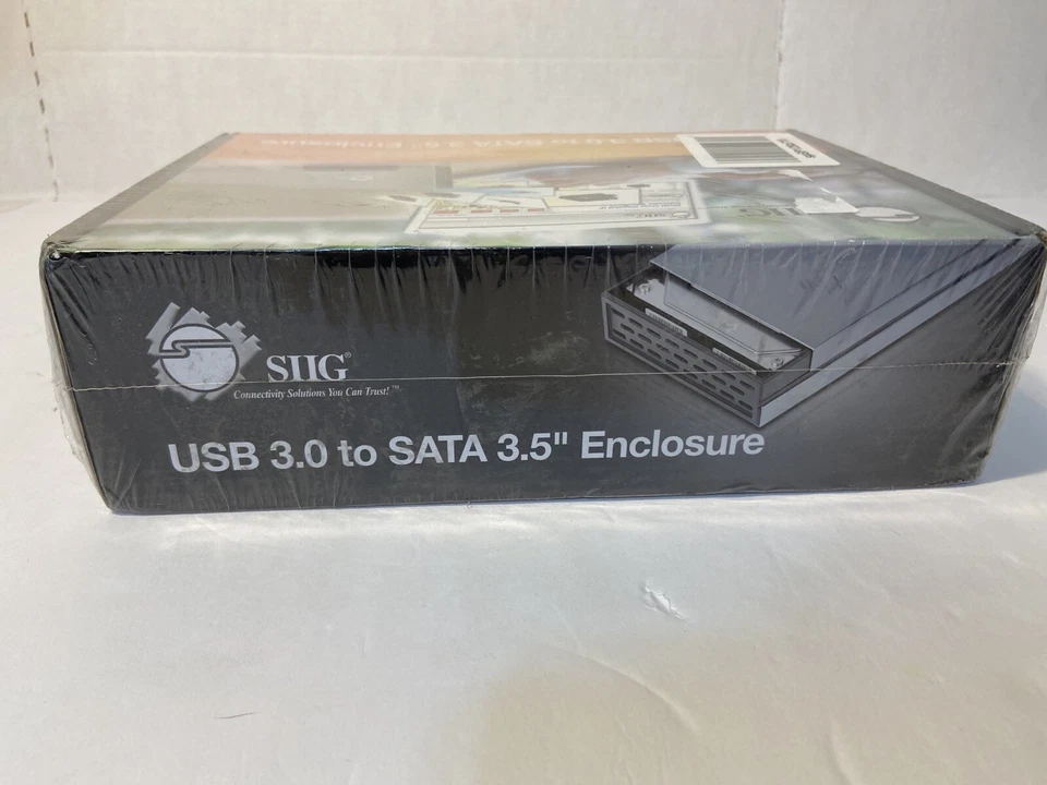 SIIG USB 3.0 to SATA 3.5" External Hard Drive Enclosure A234444X ( Bin 109) - Image 3 of 4