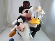 Disney Store 2000 BEAN BAG SET plush NWT Mickey Donald  Goofy Millennium Y2K