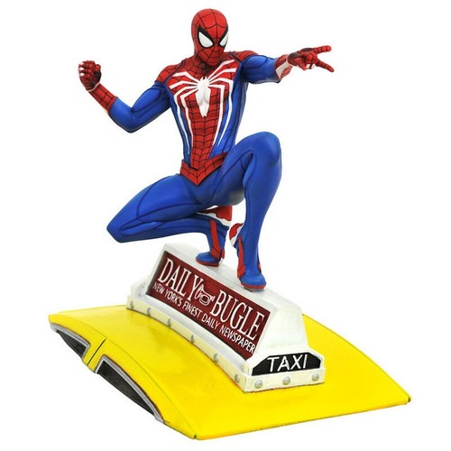 Marvel Gallery Spider-Man on New York Yellow Taxi Statue by Diamond Select - Picture 7 of 10