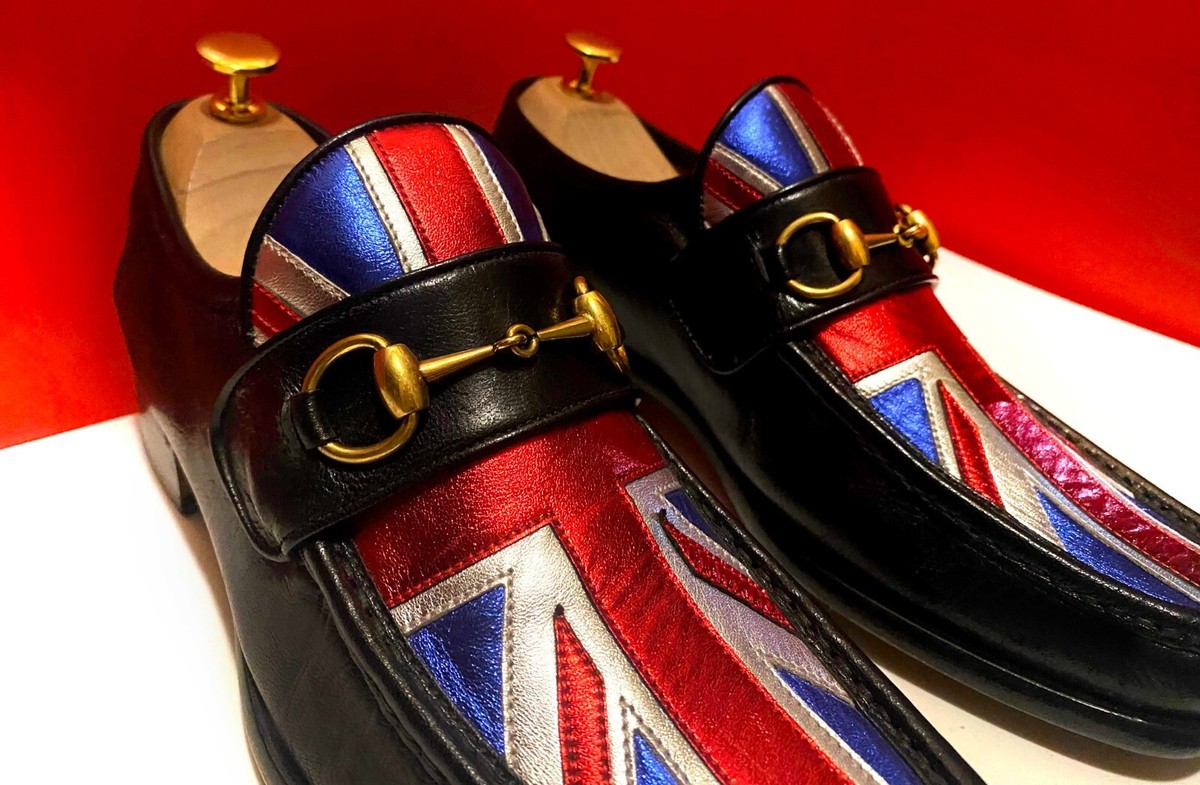 $1389.00 !! GUCCI RARE LUXURY MEN BLACK LEATHER FLAG LOAFERS