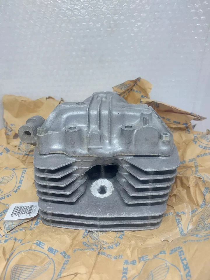 GENUINO HONDA XL125 TL125 SL125 CB125S CONJUNTO DE CULATA NOS JAPÓN Foto 4 de 4