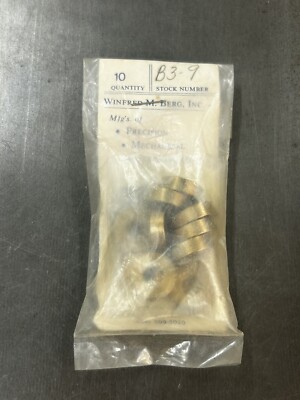 QTY 1 W. M. BERG OIL SINTERED BRONZE BUSHING FOR 1/4  SHAFT ULTRA HIGH PRECISION