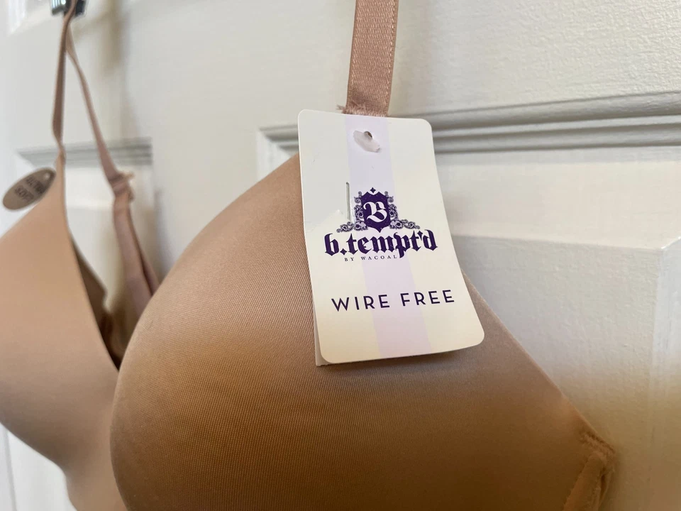 Sutiã sem fio novo com etiquetas b.tempt'd by Wacoal 34D Future Foundation 956281 areia - Imagem 3 de 4
