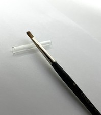 Pinsel f&uuml;r Gelmodellage &ndash; Flach, Gr&ouml;&szlig;e 4, Marderhaar-Synthetik, formstabil