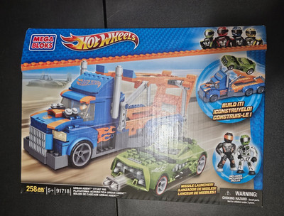 MEGA BLOKS Hot Wheels - Urban Agent Stunt Rig 258 Pieces 91718 - SEALED