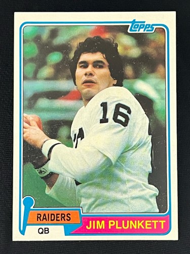 Jim Plunkett #135 1981 Topps card