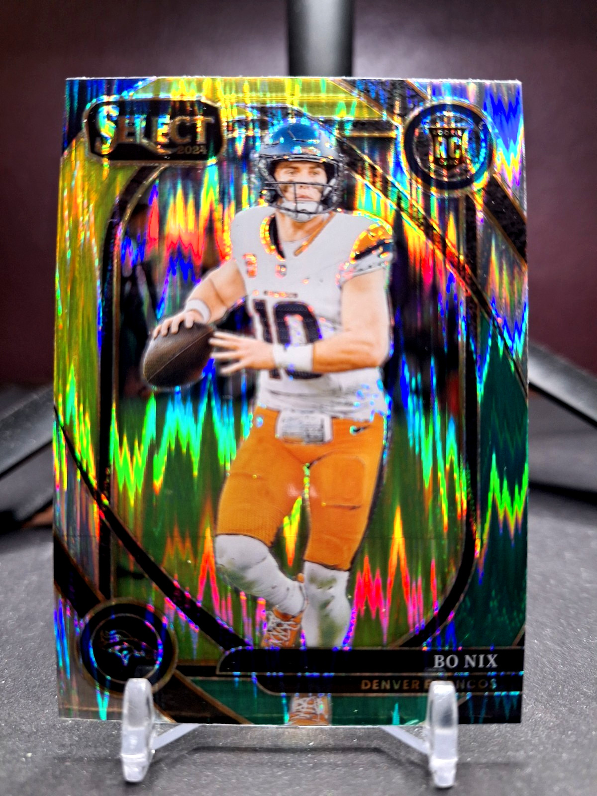 Bo Nix RC 2024 Panini Select CLUB LEVEL #221 PRIZM GREEN & YELLOW SHOCK Broncos