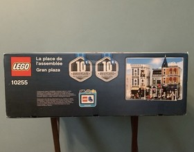 LEGO Creator Expert Assembly Square 10th Anniversary NEW IN BOX