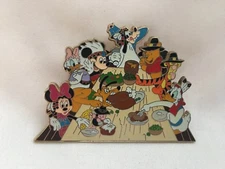 Disney Pin Trading 2007 Pooh & Pals With Fab 5 Thanksgiving Dinner Jumbo LE 500
