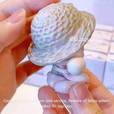 POP MART x SKULLPANDA The Warmth Recall The Past Mini Figure