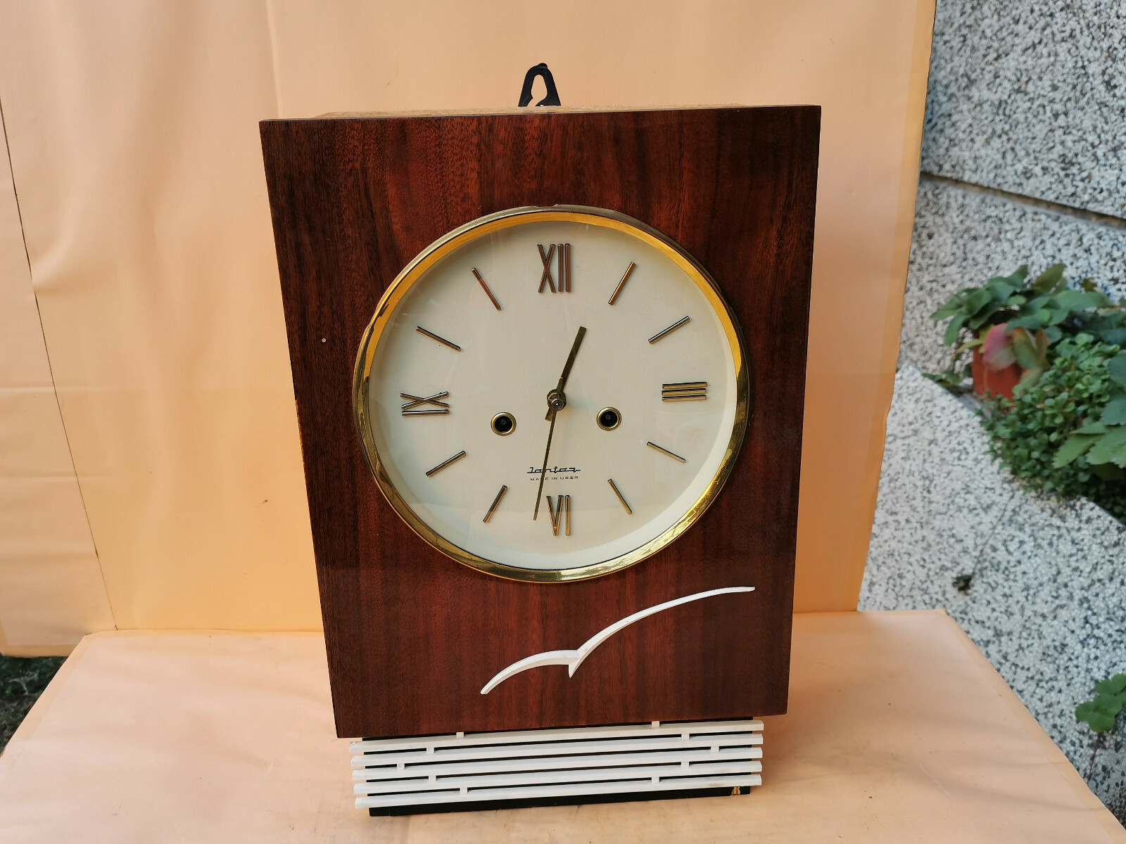 OLD VINTAGE USSR RUSSIAN WALL CLOCK JANTAR PERFECT WORKING PEAL RING